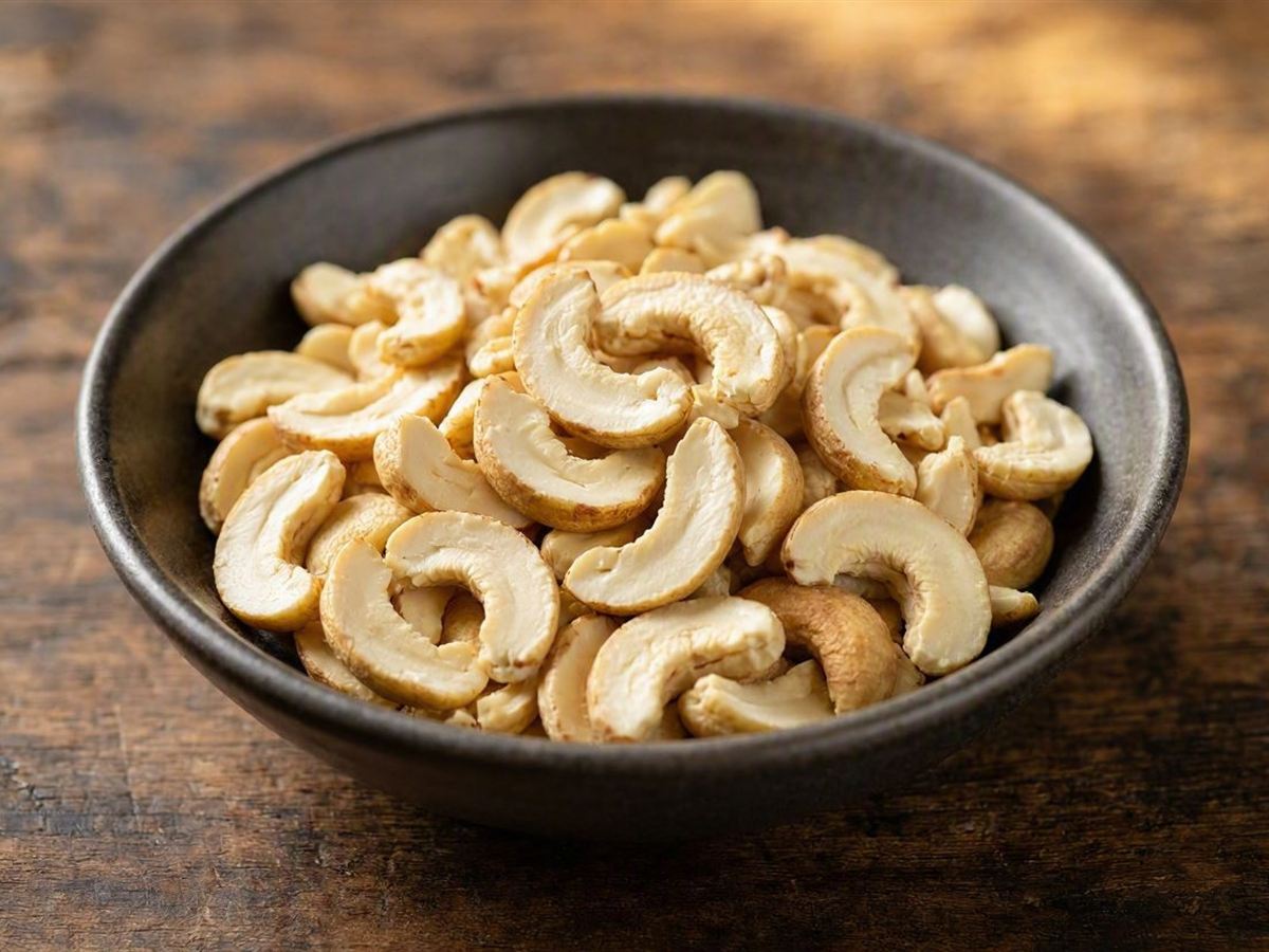 เม็ดมะม่วงหิมพานต์อบ ซีก